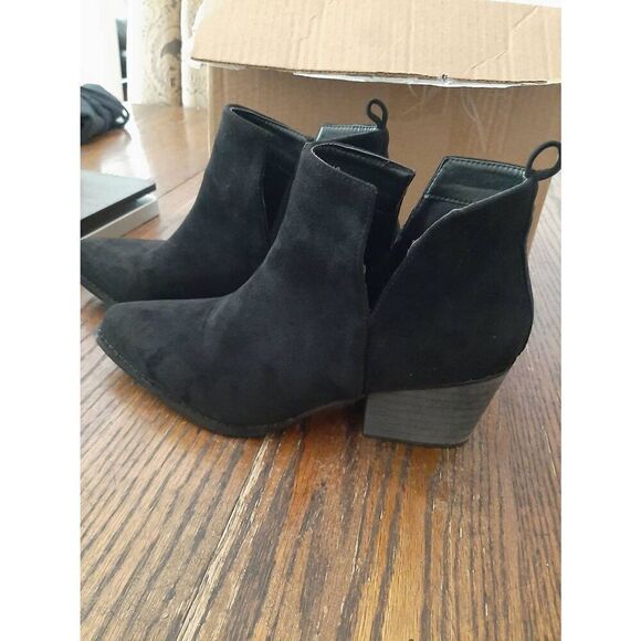 Size 9 Mata Breakaway Black Booties Ankle Boots Pointed Toe Shoes - Picture 3 of 8